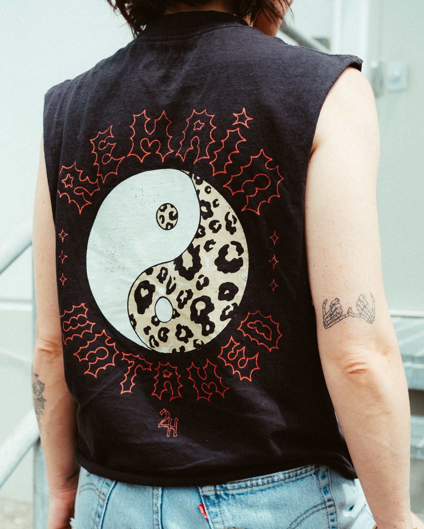 Untamed Cropped Sleeveless Tee